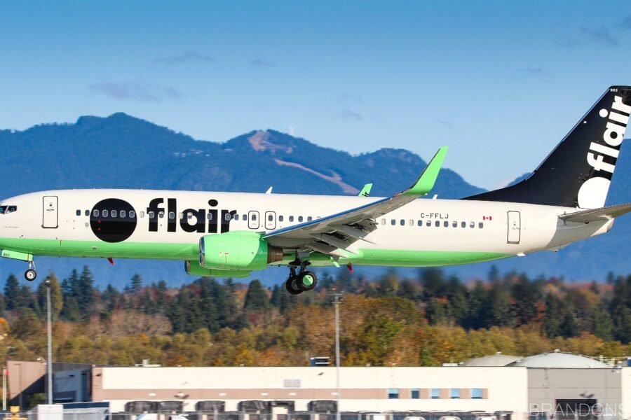 A Flair Airlines Boeing 737 MAX 8 on approach to Vancouver International Airport.